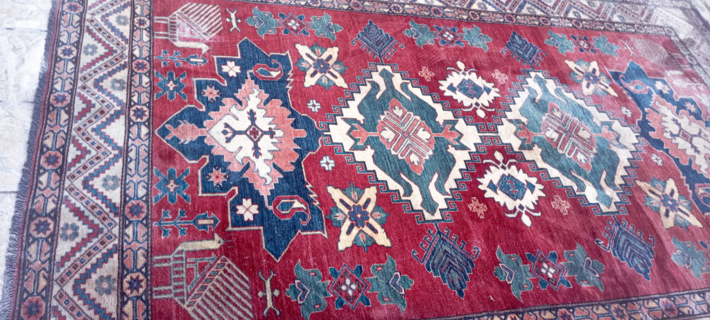 Nettoyage_tapis_efficace_rapide_berbère-Ile_de_France